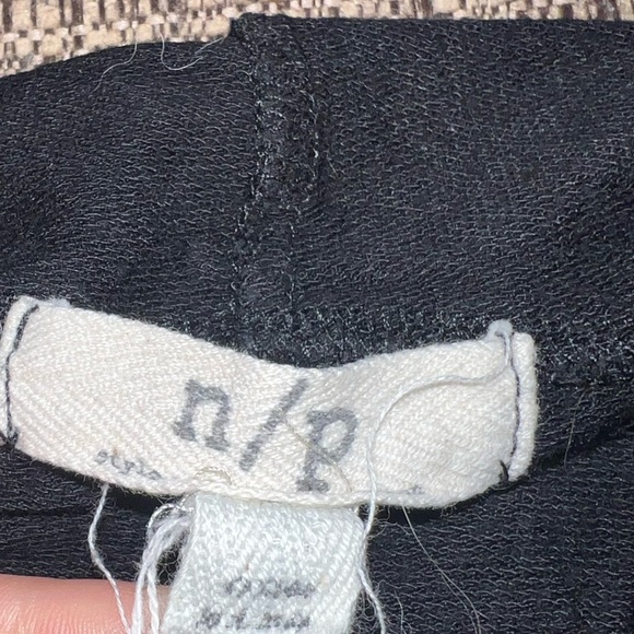 *N/P- Black hooded sweatshirt - Picture 5 of 5